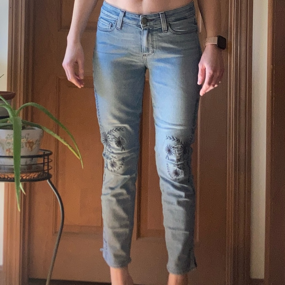 Paige Embroidered Verdugo Ankle Jeans size 27